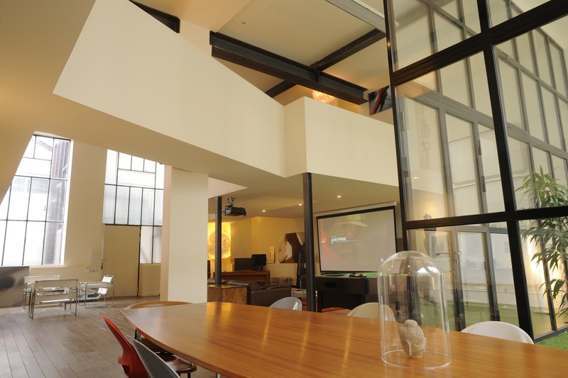 Loft - 5 piéces - 220 m² - 585000 € Honoraires inclus